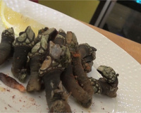 Pouces-pieds au court-bouillon