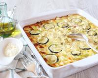 C'est un gratin très simple à faire avec des pommes de terre, des courgettes et du jambon en fines lamelles.