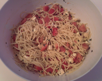 Salade de spaghetti au basilic