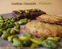 De délicieux cookies au chocolat avec une pointe de fantaisie apportée par la pistache, un régal !