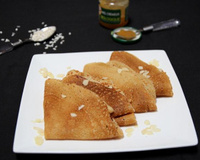 Crêpes sans gluten et sans lactose au lait d'amande et farine de riz