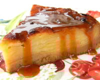 Gâteau invisible aux pommes et crème caramel au beurre salé