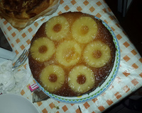 Gâteau caramélisé renversé à l'ananas