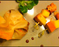 Aumônière d'Automne: Ris de veau laqué, salsifis et girolles. Sauce au vin de noix