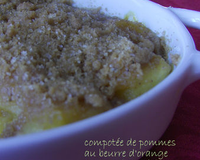 Compotée de pommes au beurre d'orange en crumble d'épices
