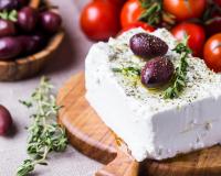 Nos 10 meilleures recettes avec de la feta pour l'été !