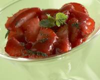 Une recette tout en fraîcheur.Une recette proposée dans le cadre de l'atelier blogueurs Soupe de fraises Andros.