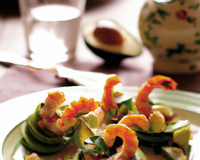 Salade à l'avocat, gambas et kiwi de l'Adour
