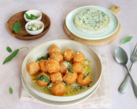 Gnocchis de patate douce au beurre de sauge farcis à la Fourme d’Ambert