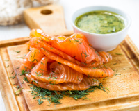 Saumon gravlax pour Noël : la recette facile de Philippe Etchebest !