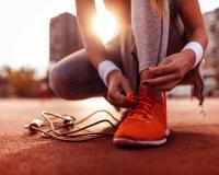 Faut-il manger ou être à jeun avant de faire du sport ? Ces médecins répondent