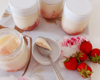 Yaourts à la compotée de fraises