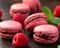 Macarons à la framboise économiques