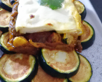 Brick de chèvre et courgettes au curry