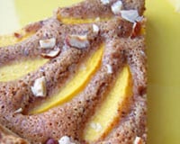 Tarte aux pêches, noisettes & thé