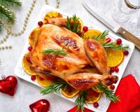 Un beau poulet rôti aux zestes d'orange avec une purée de patates douces et voici le poulet revisité en moins de deux!