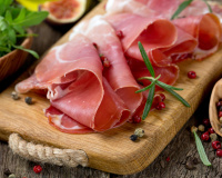 Rappel de produit chez Carrefour : vendu partout en France, ce jambon sec est contaminé par la listéria