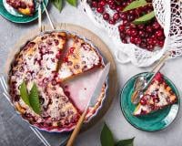 Clafoutis aux cerises : Julie Andrieu partage sa recette absolument irrésistible !