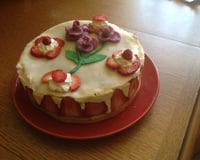 Gateau au chocolat et aux fraises à la crème