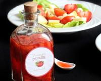 Un vinaigre au doux goût fruité pour assaisonner une salade fraicheur. Parfait pour l'arrivée des beaux jours.