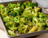 À la vapeur, au four, à l’eau et même au Air Fryer : comment bien cuire un brocoli  ?