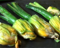 Fleurs de courgettes farcies