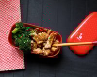 Bento de poulet aux noix de cajou