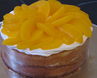 Délice aux pêches, mascarpone et fromage blanc