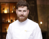 “J'ai une tête à faire de la cuisine vegan ?” : qui est Pierre Reure, ce candidat de Top Chef au caractère bien trempé !