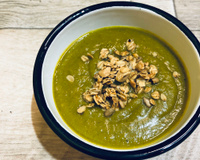 Velouté de potimarron au granola salé