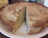 Gâteau moelleux au yaourt et aux pommes simple et rapide