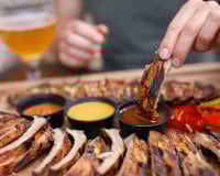 “Il y a déjà assez de gras dans l’assiette” : voici quelles sauces choisir pour son barbecue selon une diététicienne