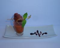Une petite brochette hot et disco associé à ce velouté aux saveurs d'une piperade sans les oeufs, rapide, tendance et dans le tempo !