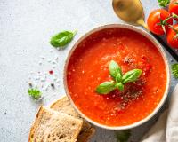 Connaissez-vous la Pappa Al Pomodoro, cette soupe italienne qui permet de manger des tomates même hors saison ?