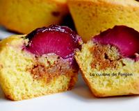 Bonjour à tous! J'adore les muffins, cakes, gâteaux... avec des morceaux de fruits qui rendent toujours l'ensemble non seulement plus léger mais qui…