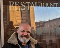 "Un client qui s'assoit, c'est déjà 47€" : Philippe Etchebest dévoile la dure réalité des restaurateurs