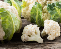 L’astuce qui fait gagner un temps fou pour préparer le chou-fleur sans couteau