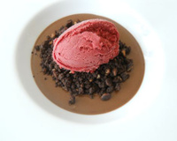 Parfait au cacao amer, crumble de cacao