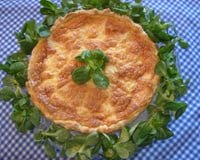 Quiche au Saint-Nectaire, pommes et piment d'Espelette