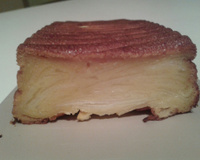 Gâteau invisible aux pommes et crème caramel au beurre salé