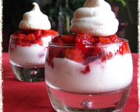 Petites verrines de saison aux fraises