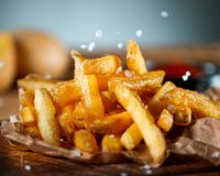 « Non, les frites au four ne sont pas meilleures » : la diététicienne conseille plutôt celles-ci