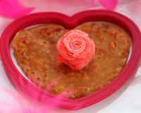 De délicieuses crêpes au cidre, sans gluten et sans caséine. Si vous n'avez pas de soucis de ce côté là, utilisez de la farine de blé, du lait et du beurre fondu !