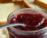 Faut-il conserver sa confiture au réfrigérateur ou à température ambiante ? Voici la réponse