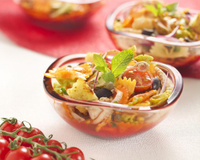 Salade de Farfalle Tricolore Barilla au poulpe, sauce aux poivrons