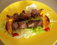 Brochettes de canard marinées à l'orange