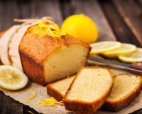 Impossible qu’il soit sec ! La recette d’un cake au citron ultra-moelleux, facile à faire à tester absolument