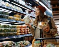 Santé : ne consommez pas cette salade composée, vendue partout en France, en raison d'une contamination à la Listeria !