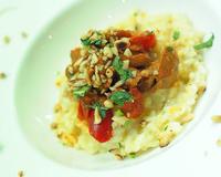 Une belle façon d'utiliser les champignons de Paris cuisinés à la tomate et mascarpone Cassegrain ? Ce risotto crémeux !