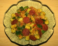 Une petite poêlée de légumes simple et facile à faire avec du chorizo!